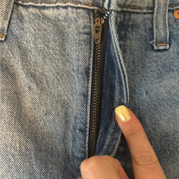 Madewell Perfect Jean Short 30 - Picture 4 of 7